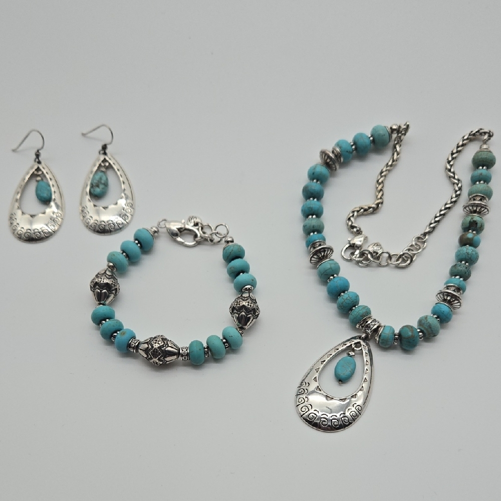 Brighton Turquoise and Silver Necklace Set